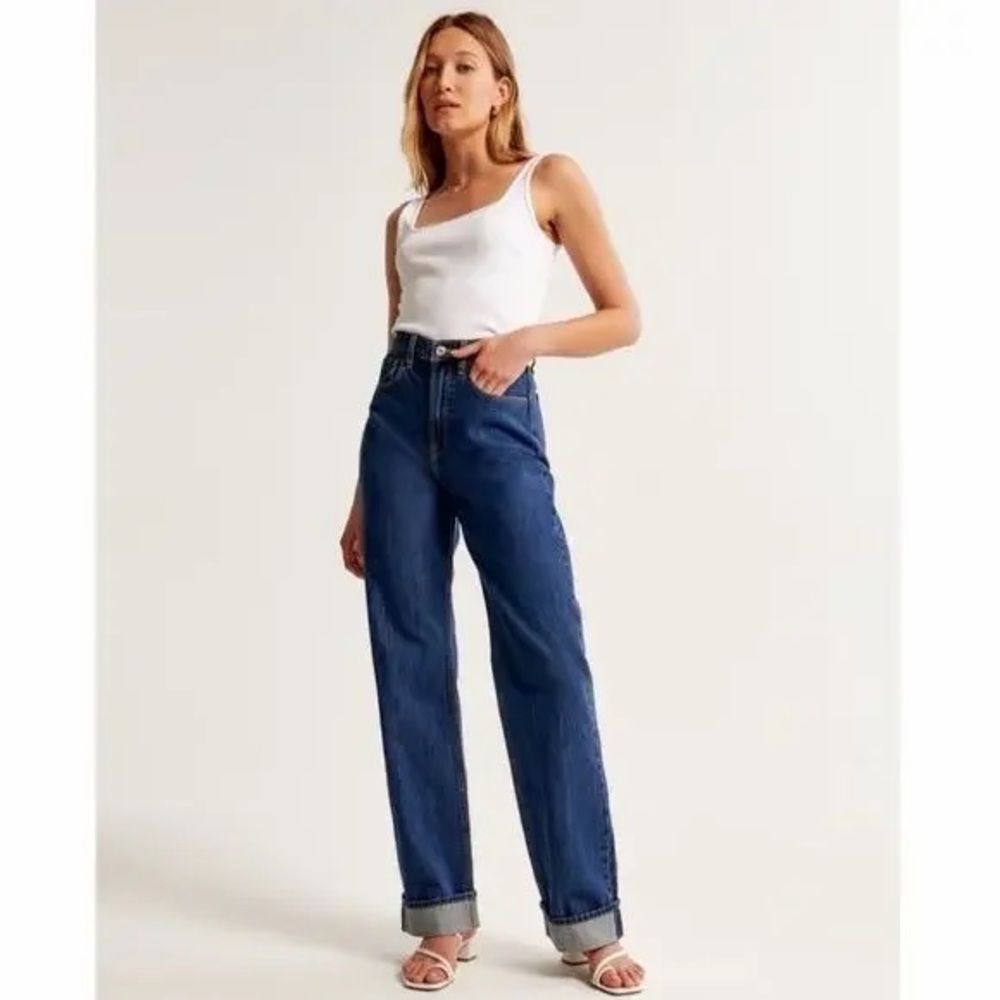Abercrombie High Rise Loose Jeans 28L